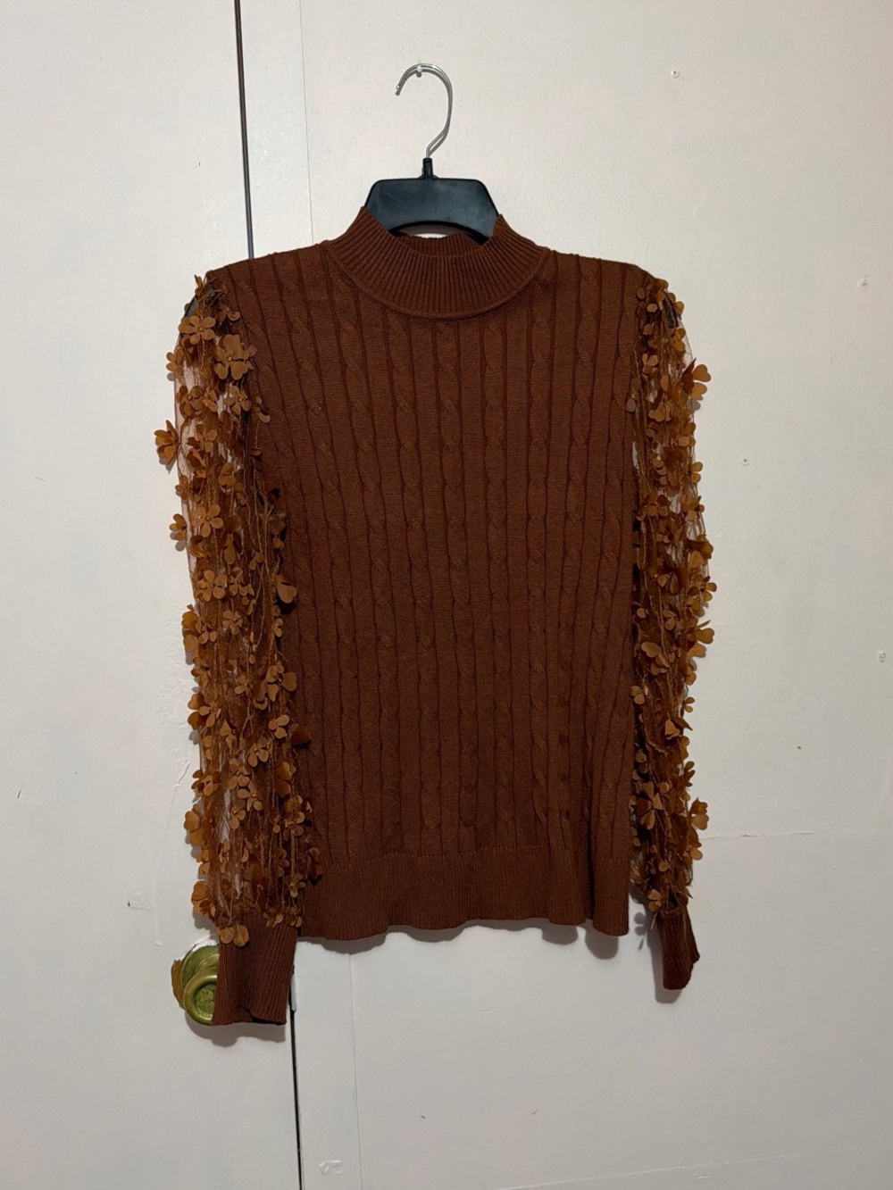 Brown Floral-Sleeve Cable Knit Sweater